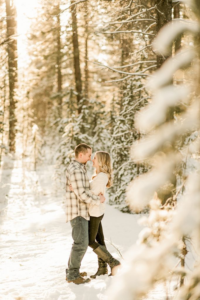 Winter Couples session Bend Oregon
