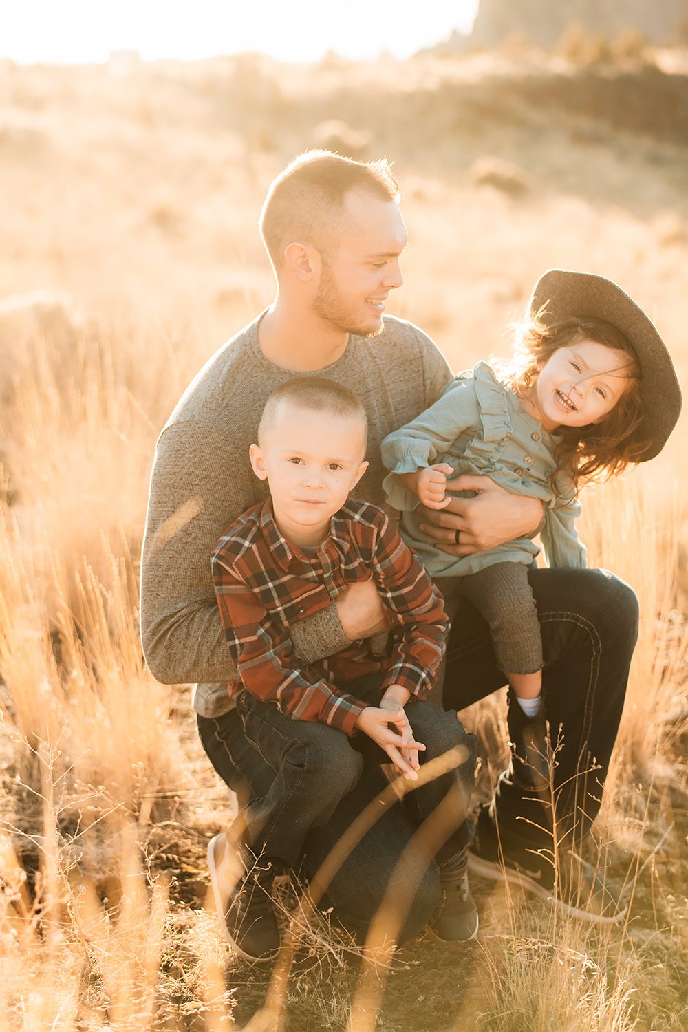 Smith Rock family photographer Bend Oregon photographer