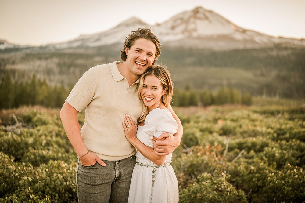 engagement photos with mountains bend oregon